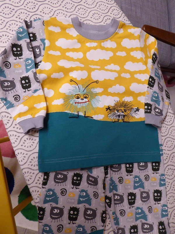 the_finished_and_laundered_top.jpg the_finished_and_laundered_top.jpg