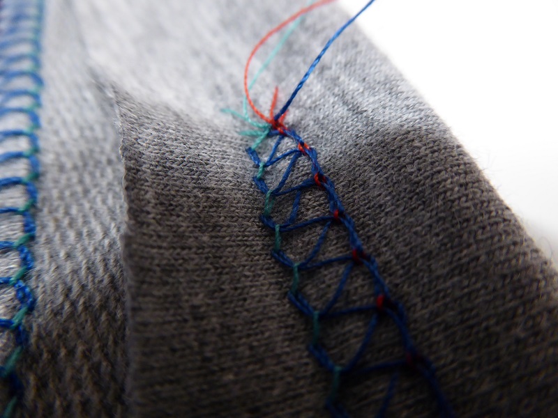 tying_off_how_to:threads_knotted.jpg