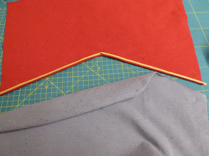 overlay_patchwork:overlay_using_double_sided_tape.jpg